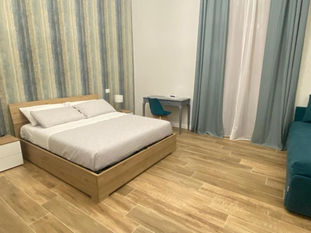 Il Pavone Hotel ตารันโต ภายนอก รูปภาพ