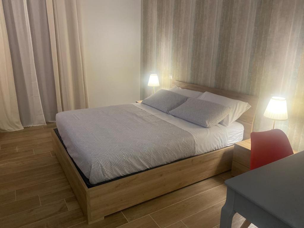 Il Pavone Hotel ตารันโต ภายนอก รูปภาพ